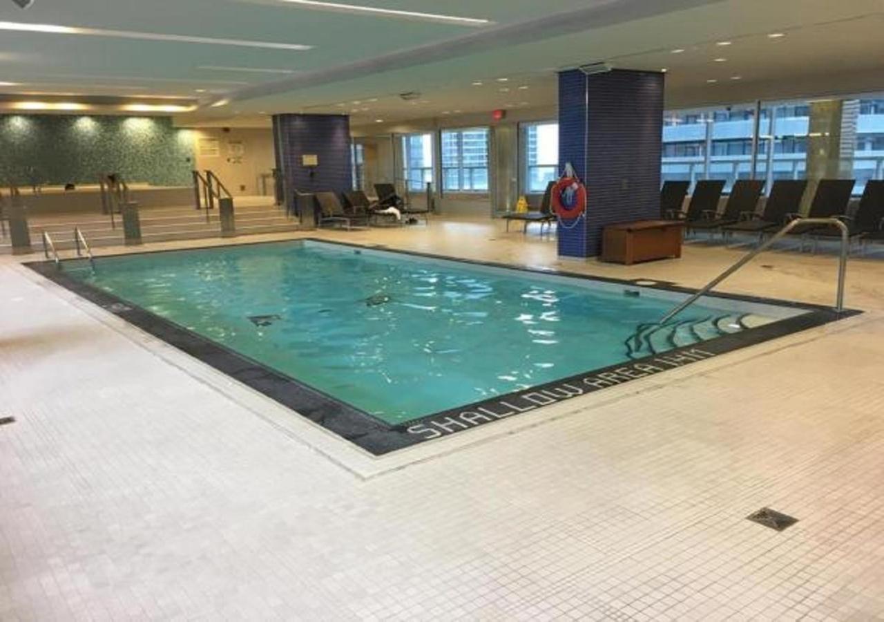 Micasa Suites - Stylish Condo In Maple Leaf Square Toronto Buitenkant foto